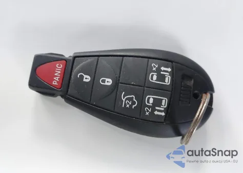 2014 Chrysler Town & Country Touring from USA, damaged, VIN 2C4RC1BG1ER125293